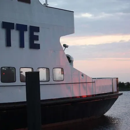 דירה Poggenhof West Requits